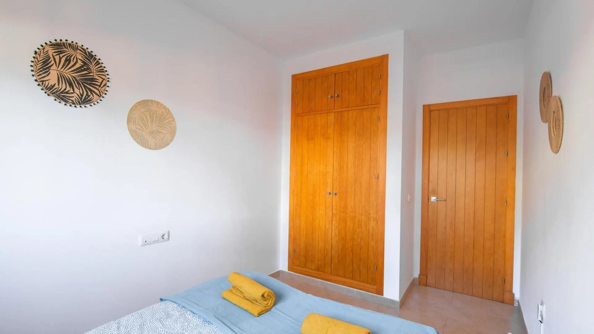 Namawa Surfhouse Hostel Chiclana de la Frontera
